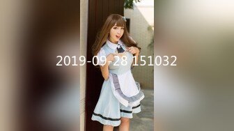 【新片速遞】  2022-8-27最新新流出乐橙酒店偷拍❤️少妇女技师给两个嫖客提供一条龙啪啪性服务