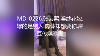  坐标江苏，18岁欲女，单场23000金币，小熊维尼呀小情侣居家自拍，肤白貌美胸又大