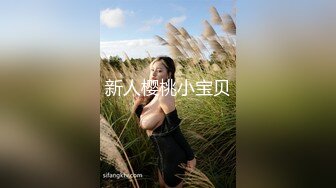 最新校园厕拍后机位系列7 长的还算不错的运动服妹子被拍两次