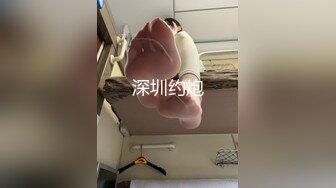 【新片速遞】  长发瘦瘦的妹子，露脸道具自慰插穴放在阴蒂上震动超级刺激，超大蝴蝶逼