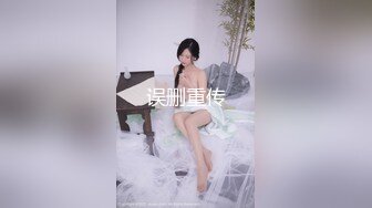 气质短发美女下海！解开内衣柔软大奶！跪在椅子屁股摇摆，掰开骚穴特写，往上视角极度诱惑