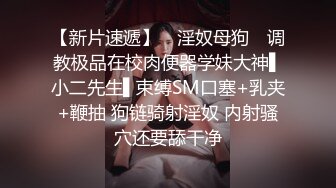 在家操闷骚美少妇想叫有克制的表情很诱惑