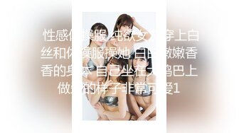 漂亮美眉 哥哥你别动美眉全自动 看着动画片上位骑乘 无套输出不停高潮痉挛 鲍鱼超粉