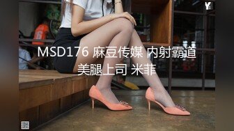 【AV佳丽】放荡女学生史黛西选择坏男孩而不是书呆子